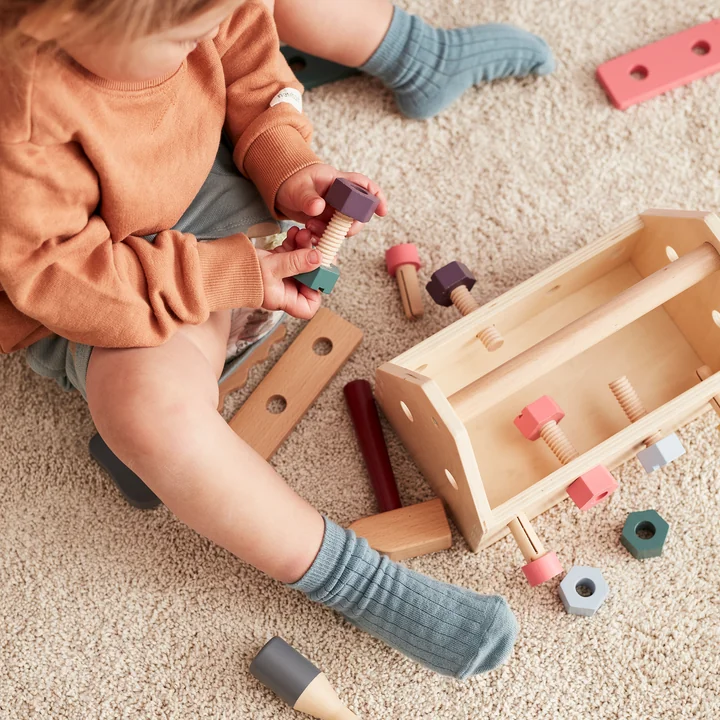 Kids Concept - Kid's Hub Werkzeugkiste mit Zubehör, bunt (21er-Set)