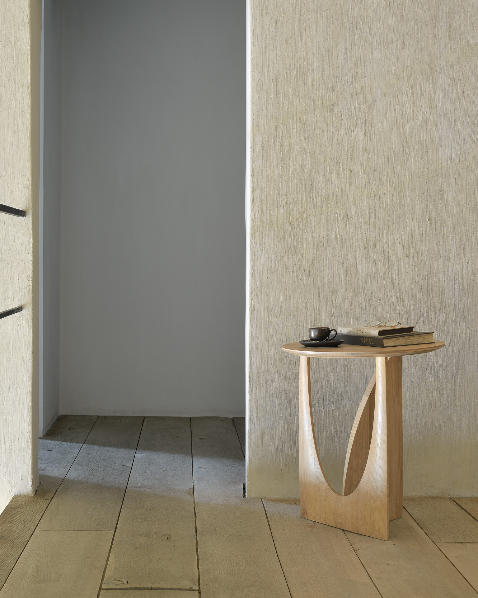 Geometric bijzettafel - teak