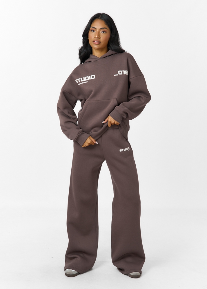 Studio base sweatpants choco bruin