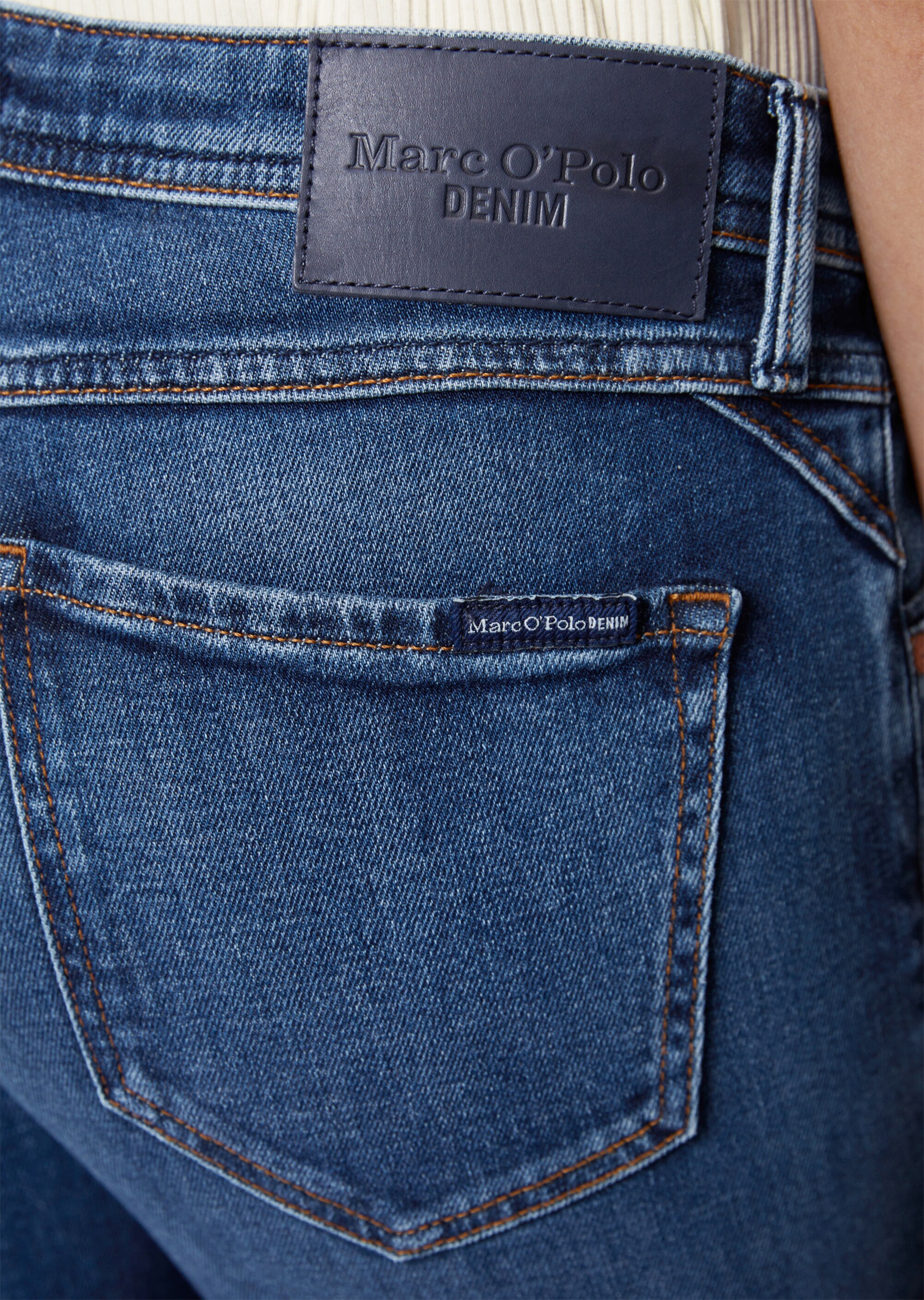 Jeans Modell NELLA bootcut aus stretchigem Organic Cotton-Mix