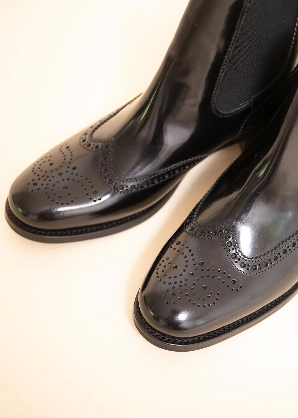 H WING TIP CHELSEA SPAZZOLATO NOIR