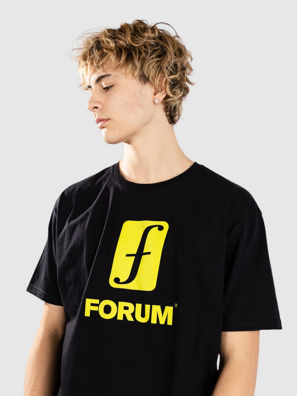 Forum Lockup T-Shirt black