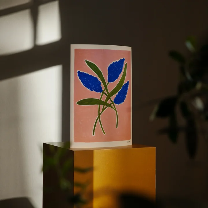 The Poster Club - Butterfly Bush von Carla Llanos, 30 x 40 cm
