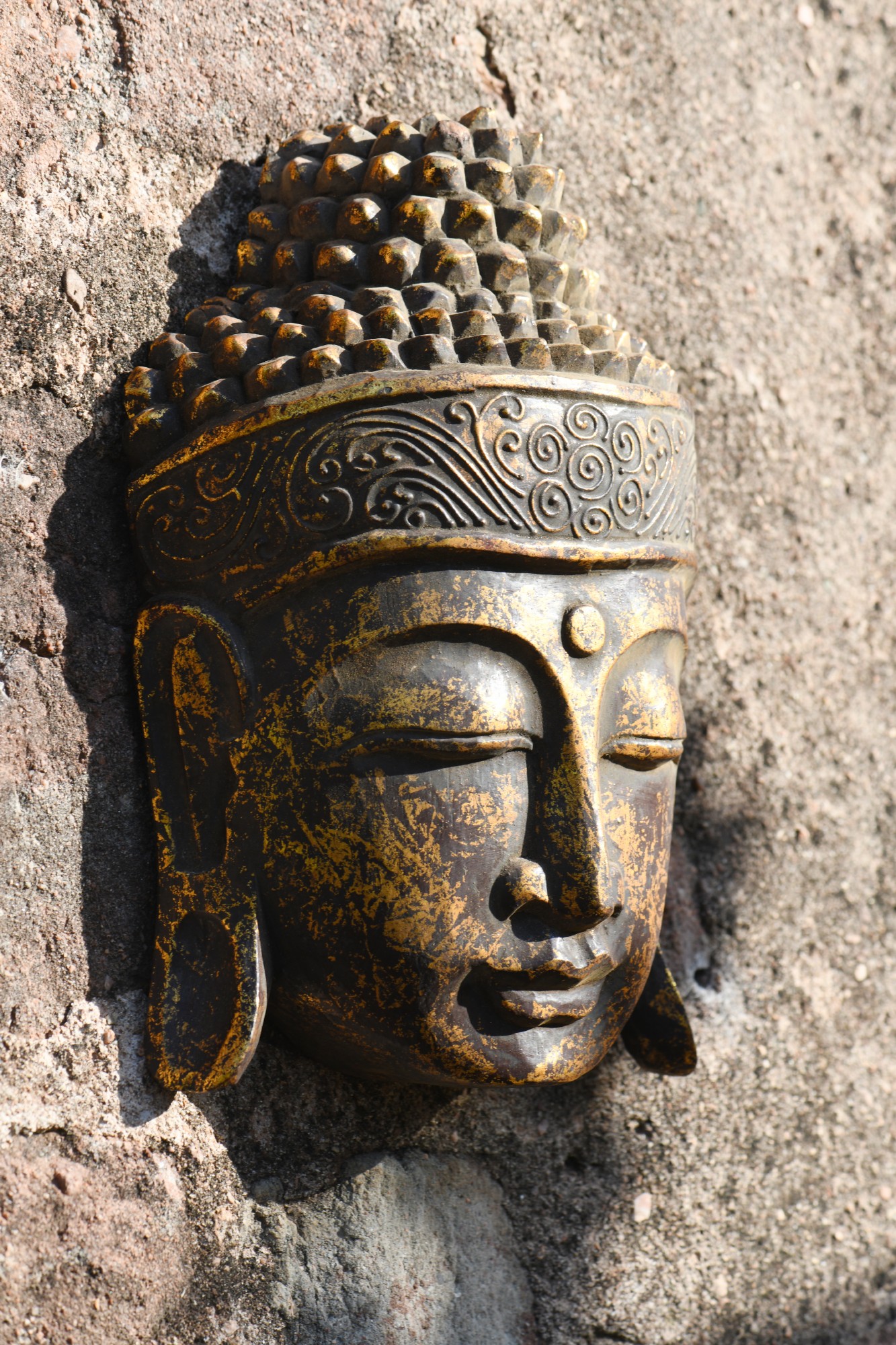 Buddha-Maske, antikrot, T 32 cm, B 22 cm, H 10 cm von fischer's lagerhaus