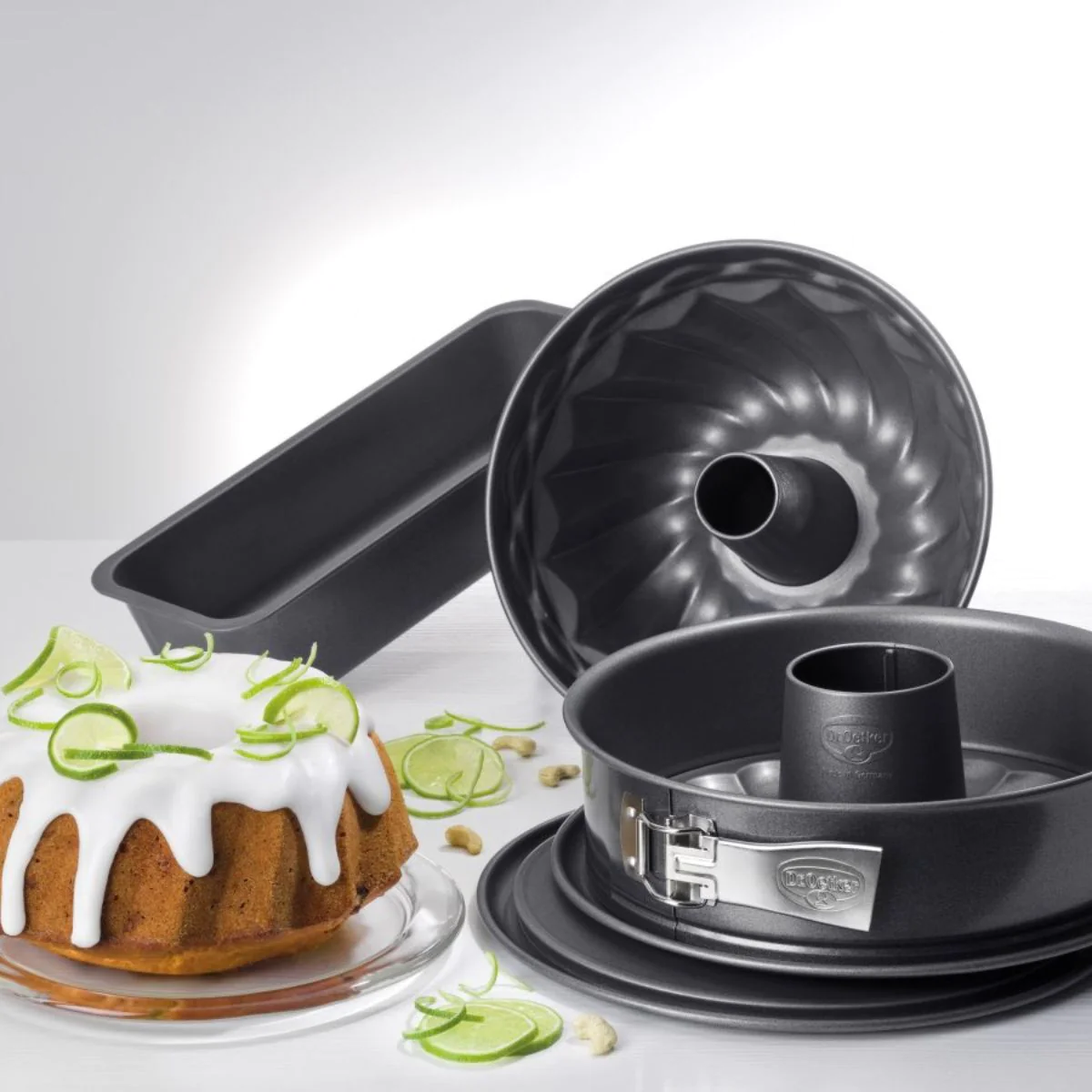 Ensemble de 4 moules à gâteaux Dr. Oetker Back Harmonie Dr. Oetker