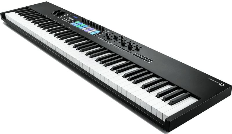 Novation - Launchkey 88 MK3 - MIDI-controller - Zwart