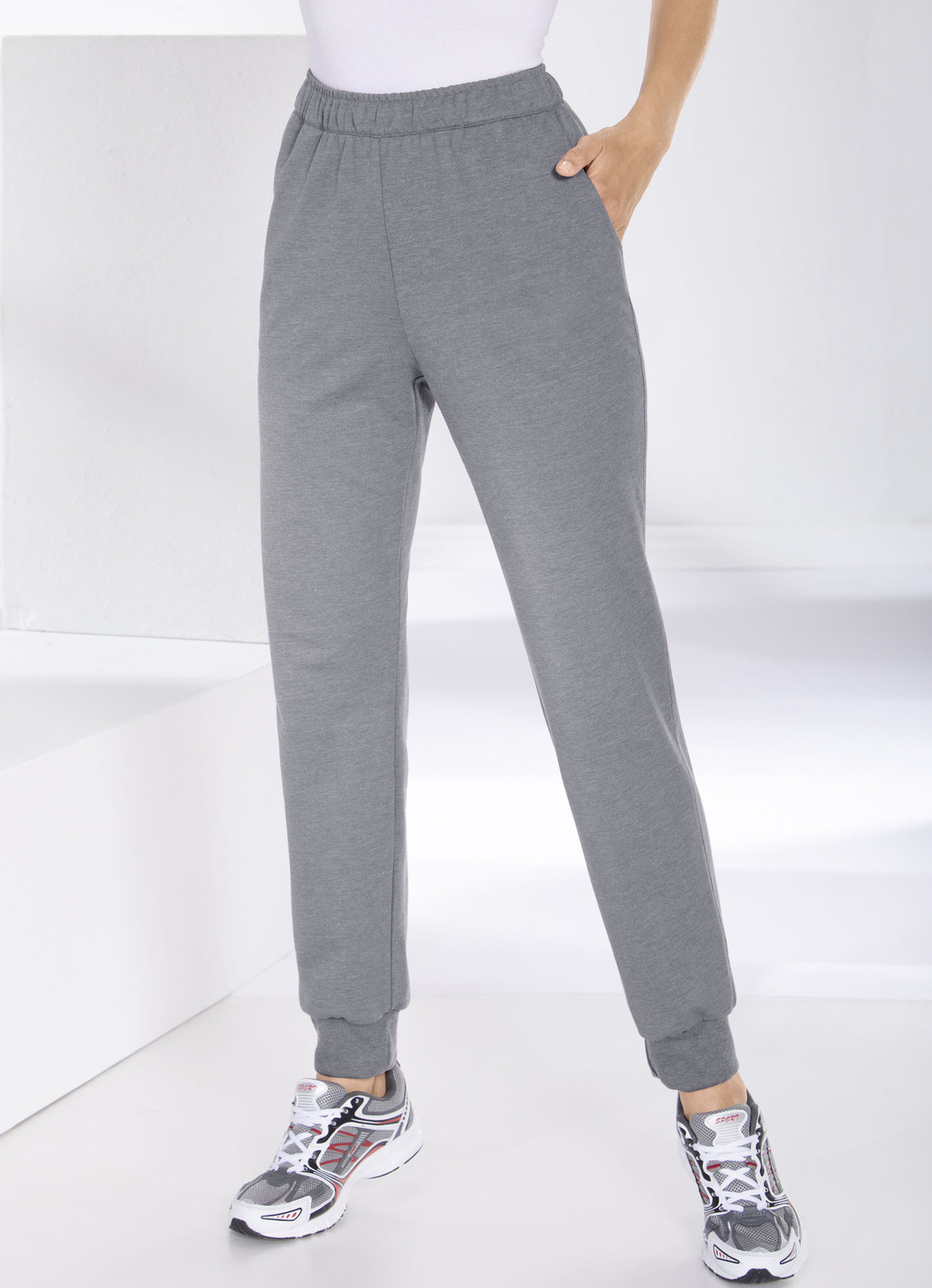Freizeithose von „Athlet“ in 4 Farben