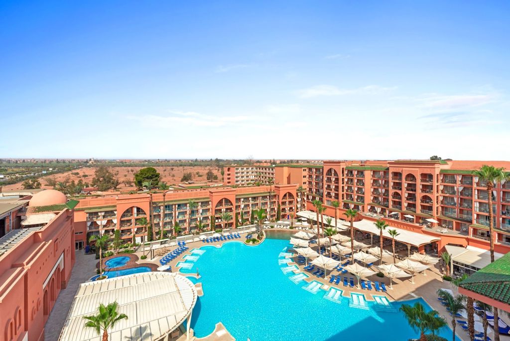 Savoy Le Grand Hotel Logies en ontbijt - Hotel
