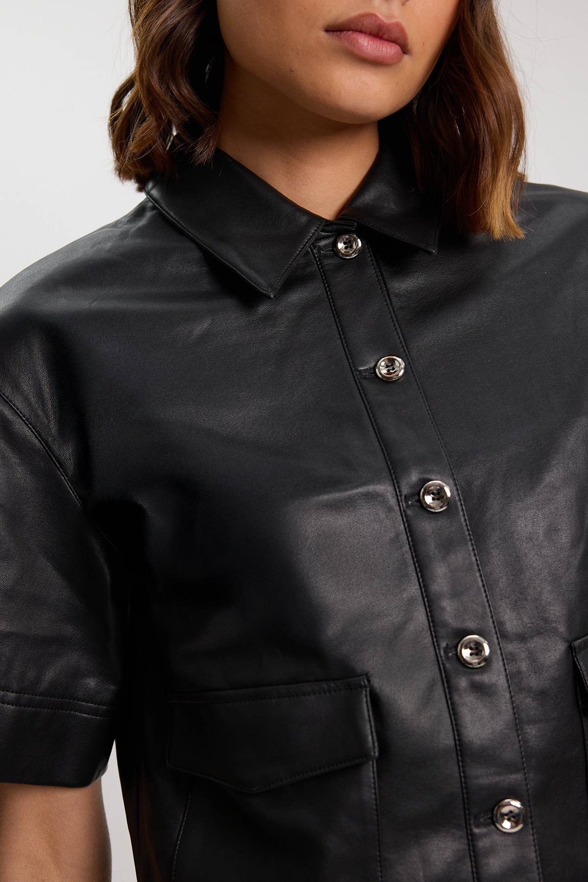 KarenMillen Chemise Courte Boxy En Synthétiquecuir