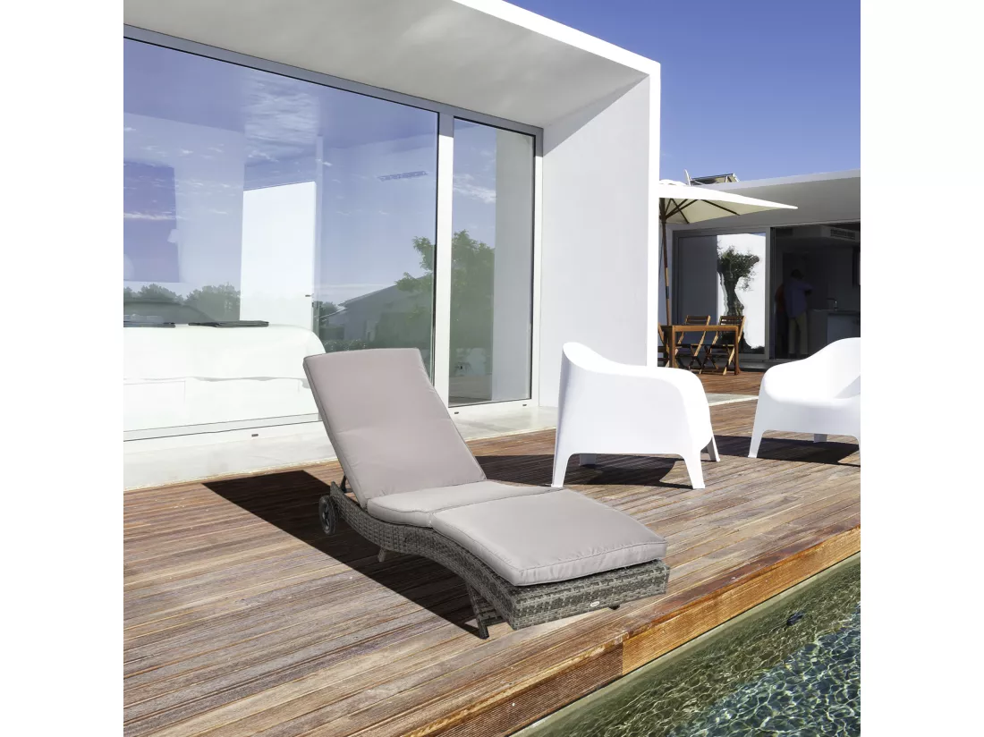 Bain de soleil transat grand confort - dossier inclinable 5 positions roulettes - matelas déhoussable inclus - résine tressée grise