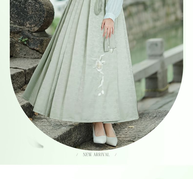 Fioridi - Bandkraag geborduurde Hanfu blouse / ketting