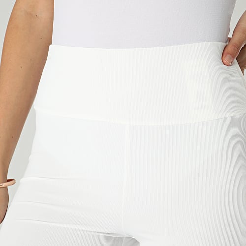 Short Cycliste Femme C9057 Blanc