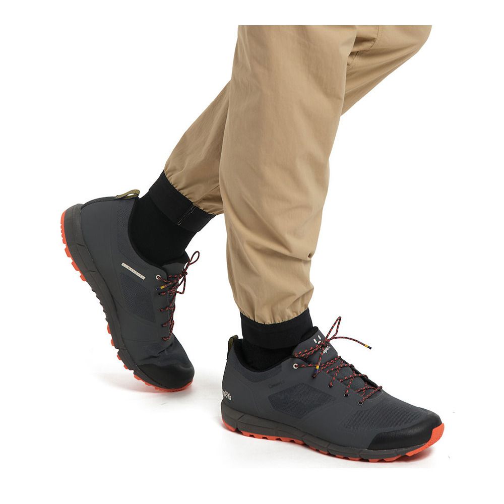 Haglöfs L.I.M LOW PROOF ECO - Chaussures randonné Homme magnetite/flame orange