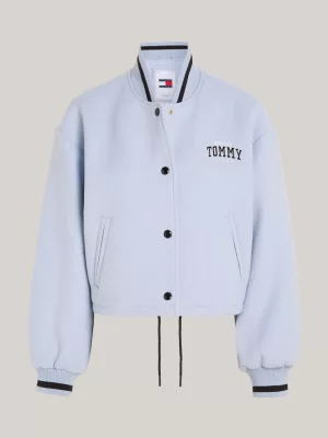 Jaqueta bomber cropped acolchoada estilo universitário