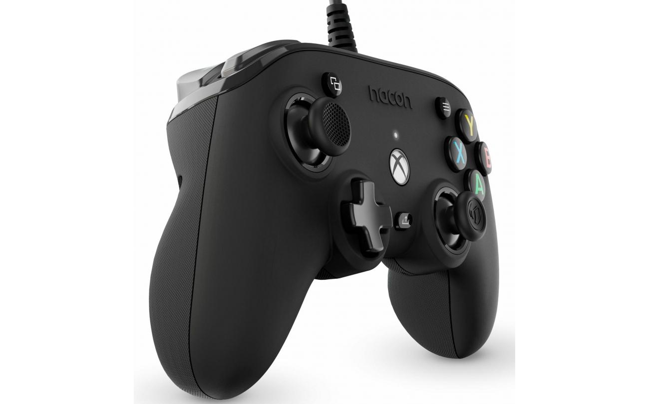 XBOX Series X Nacon Wired Pro Compact Controller Atmos Zwart