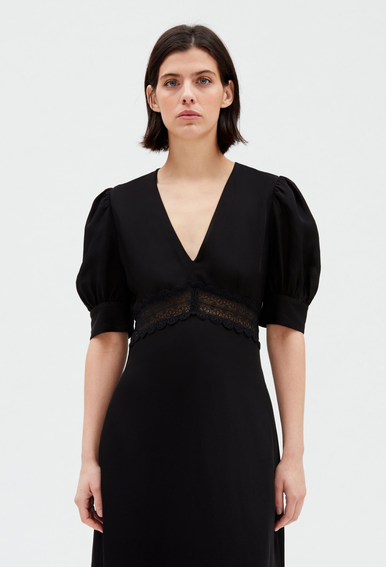 Robe midi brodee