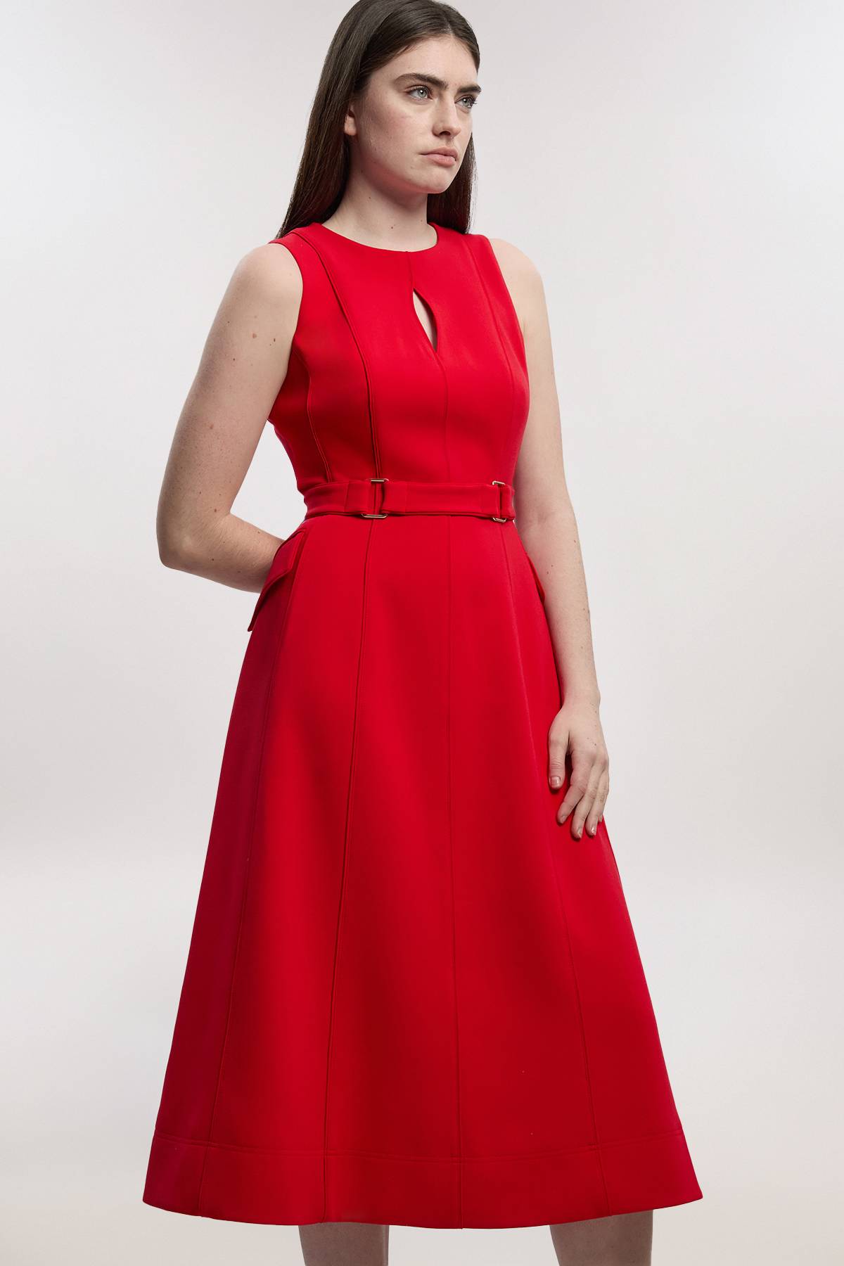 KarenMillen Robe Mi-Longue Évasée à Ceinture et Coutures Ajustées en Stretch Compact Petite Taille