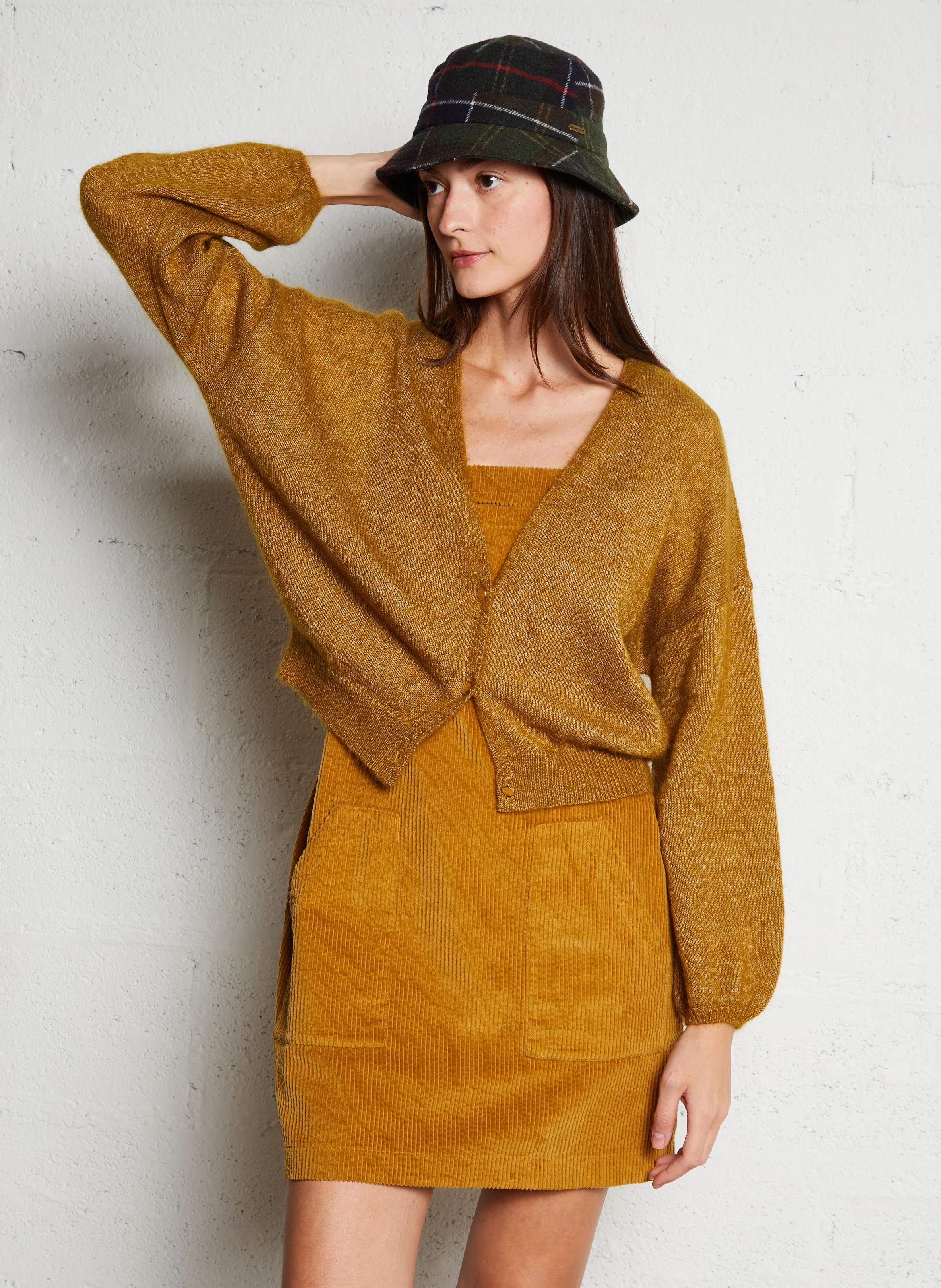 BUBULE - Gilet col V droit en maille | Orange