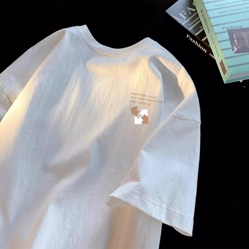 Juku Girls - T-shirt met korte mouwen en ronde hals en print