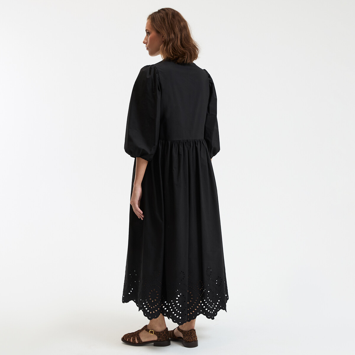 COLEÇÕES LA REDOUTE<br>Vestido longo florido em renda inglesa