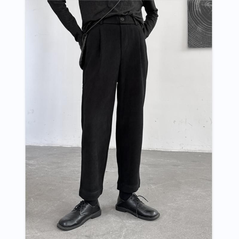 SIMPLE BLACK - Middelhoge effen rechte broek