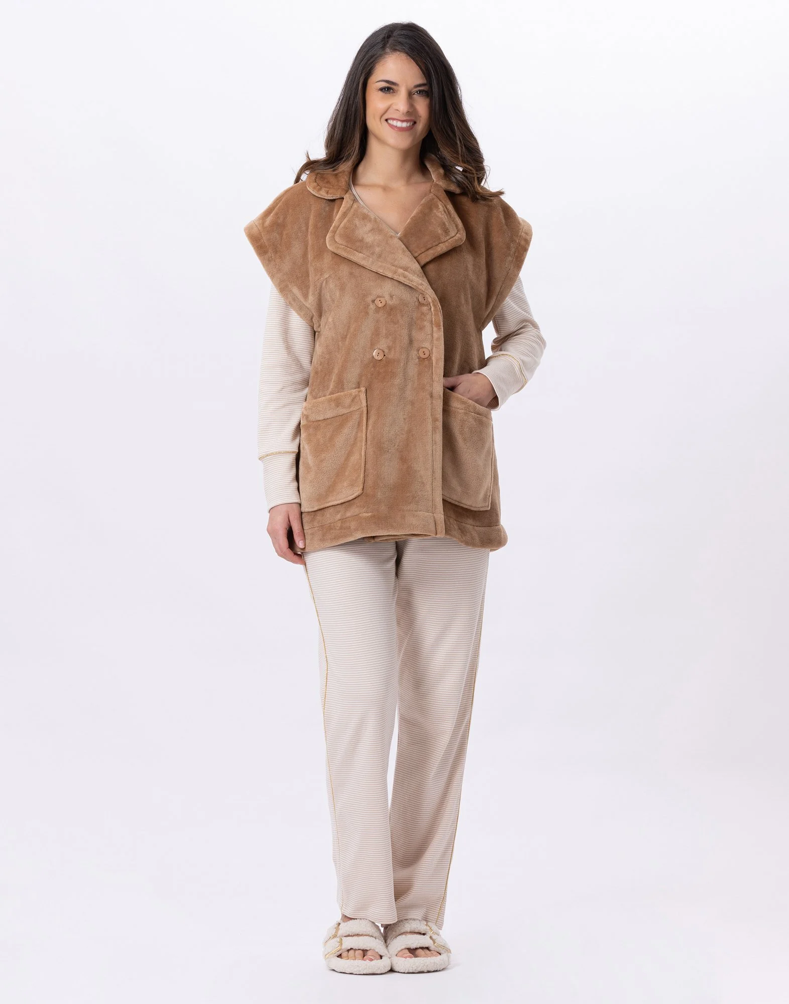 ESSENTIEL 876 - Veste en peluche flanelle | Marron