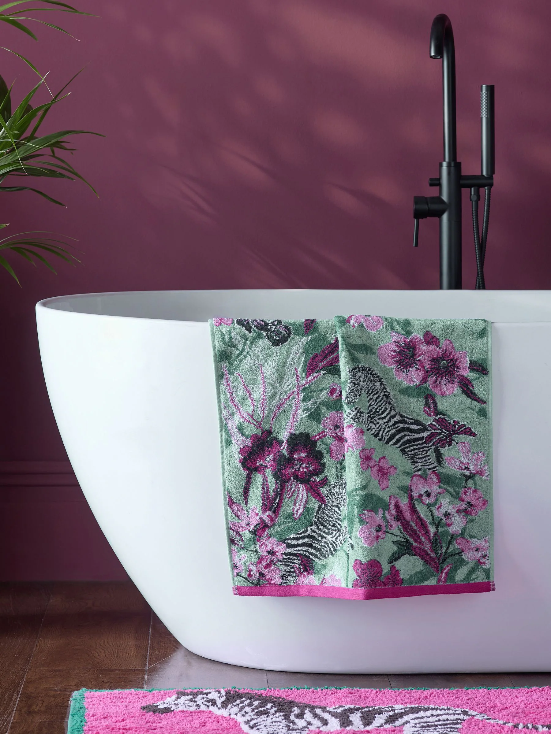 Zebra 100% katoenen handdoek met bloemenprint