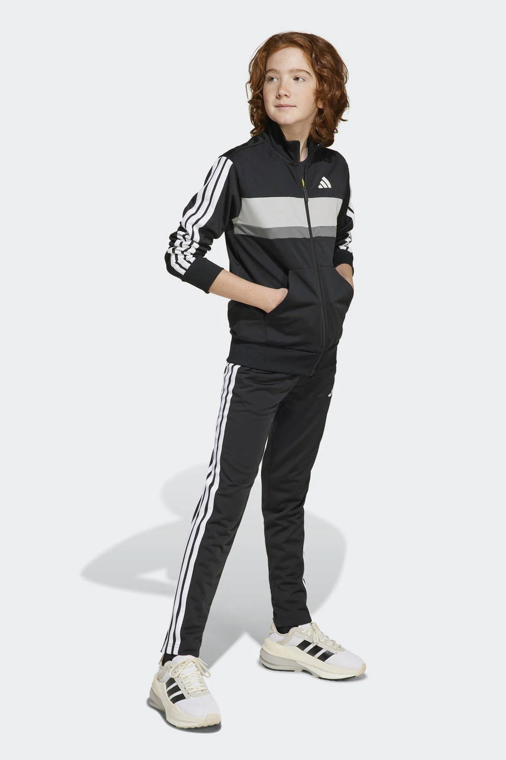 adidas Sportswear Juniortrainingspak zwart/wit