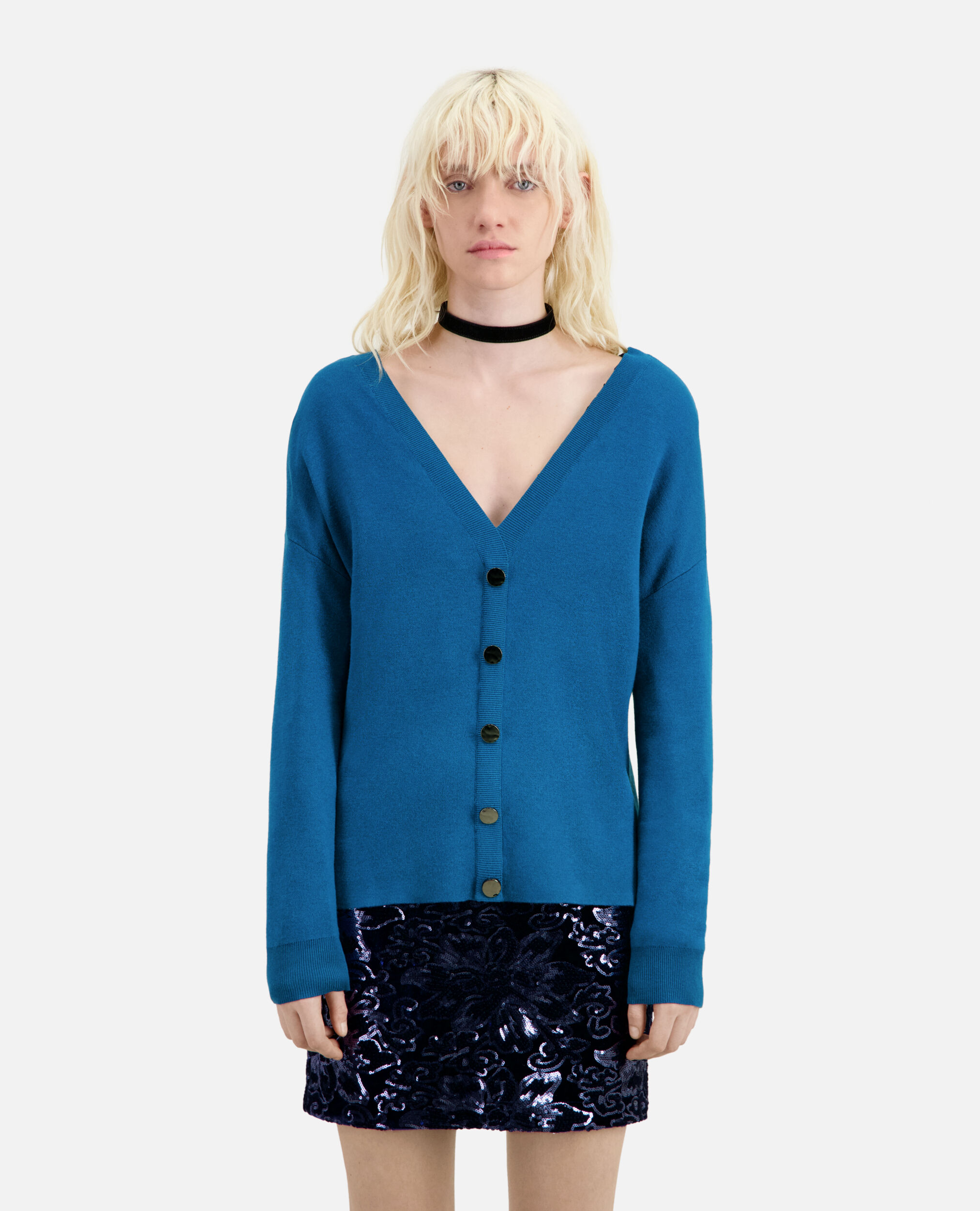 Blue sweater with buttoning on the back