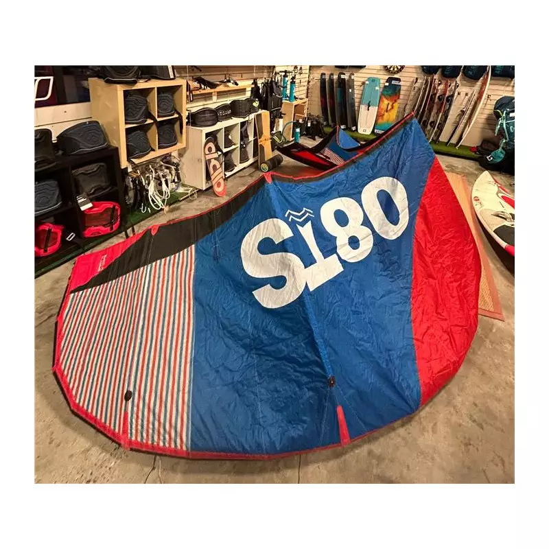 Aile de kitesurf BEST TS V6 8m 2017 + barre BEST RED 2019 Occasion C