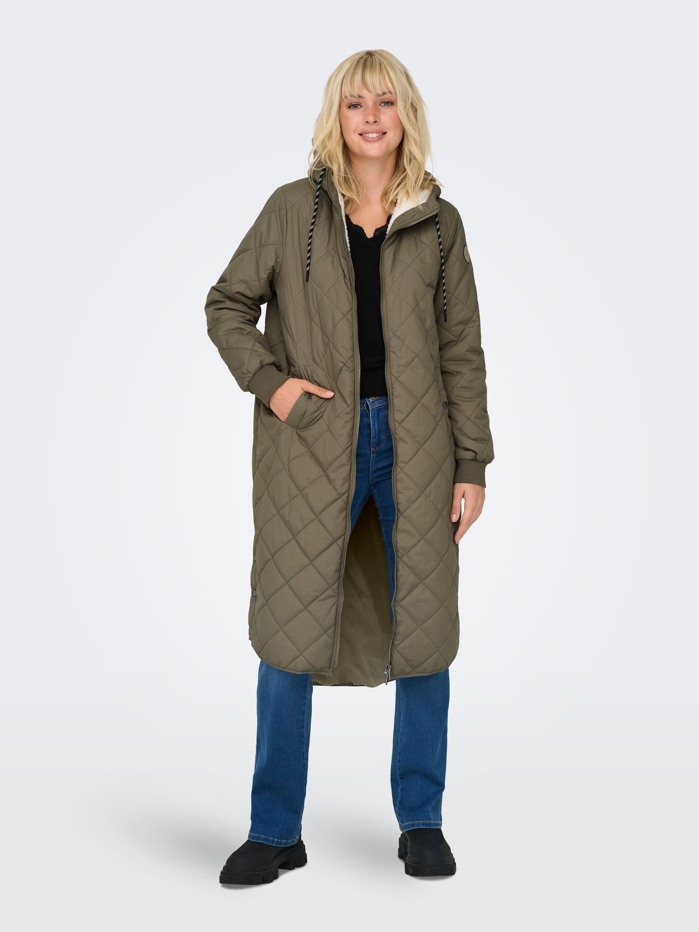 ONLY Steppmantel »ONLNEWSANDY QUILT COAT CC OTW«