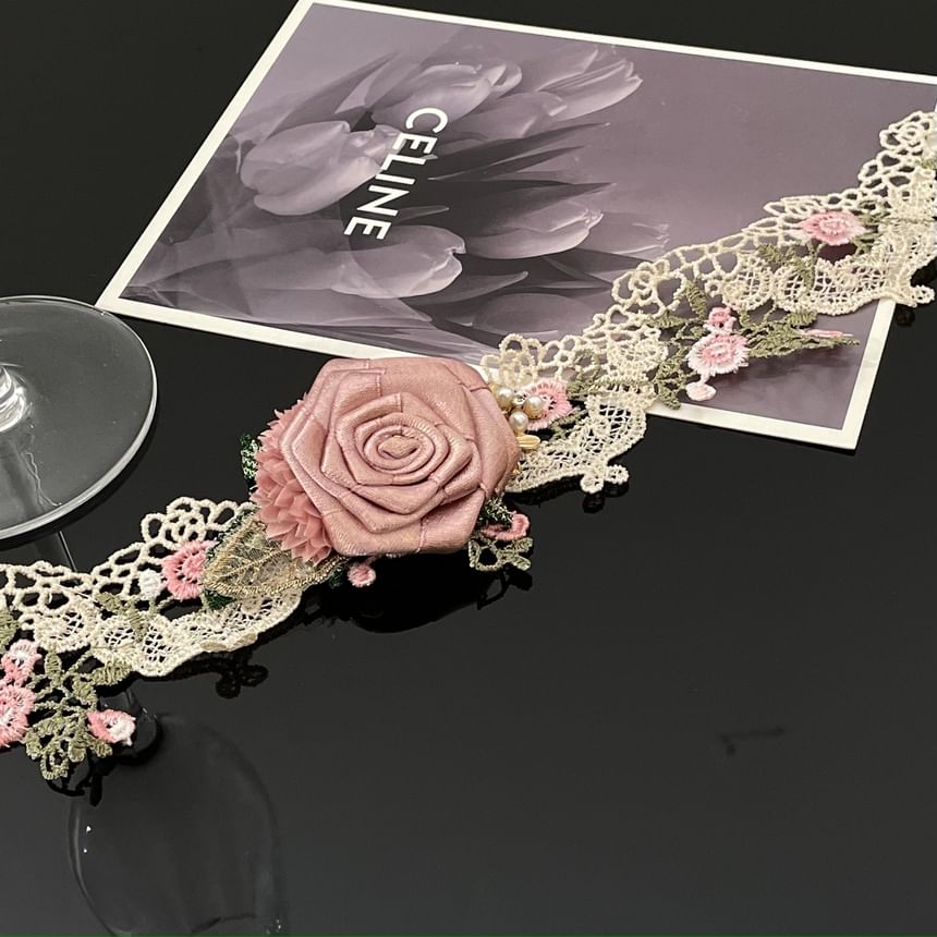 SUMMERBLACK - Choker met bloemenkant