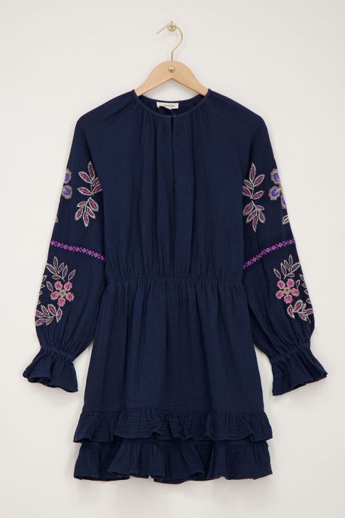 Donkerblauwe jurk met embroidery