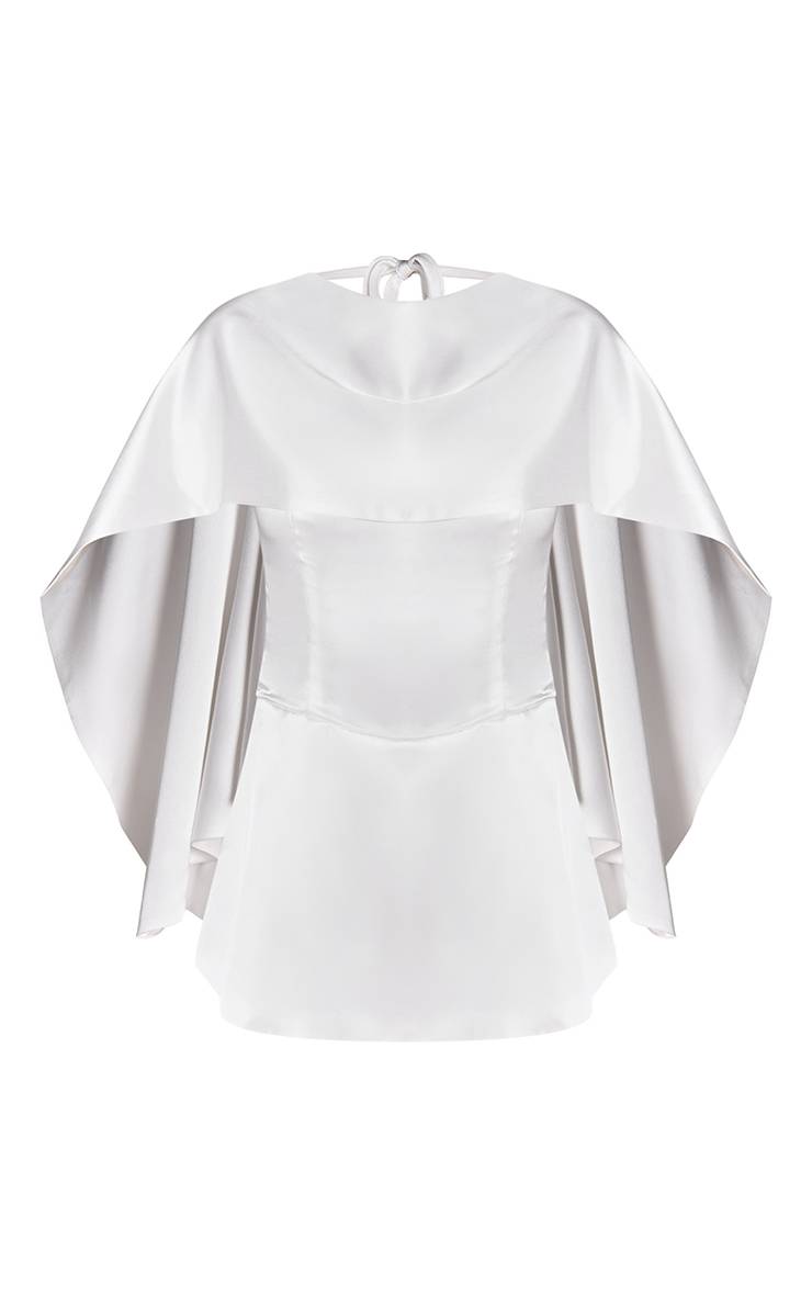 Blanc Combinaison-short En Satin Premium Avec Cape