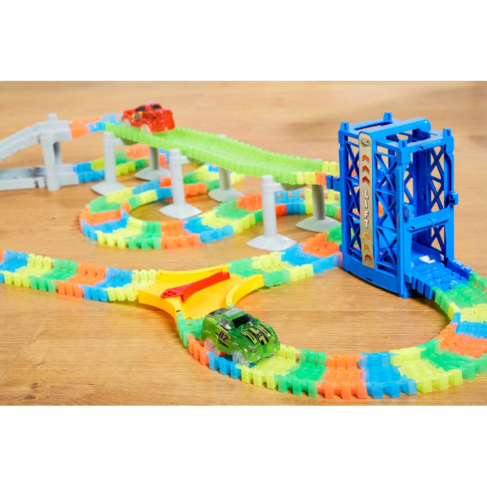 Glow Tracks Super Set