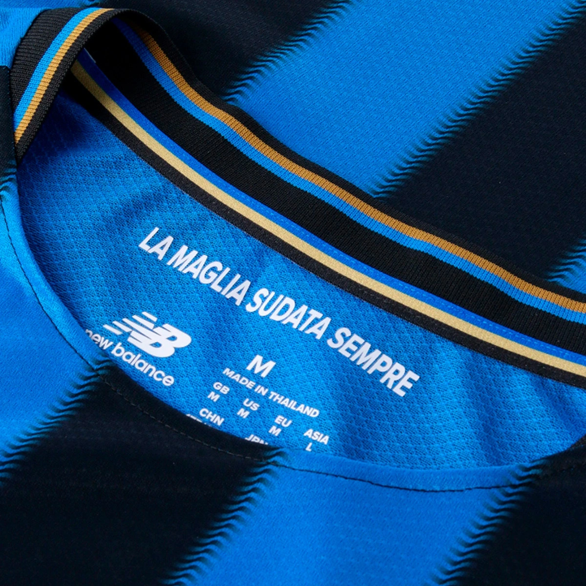 Camisola New Balance Atalanta Primeiro Equipamento 2025-2026