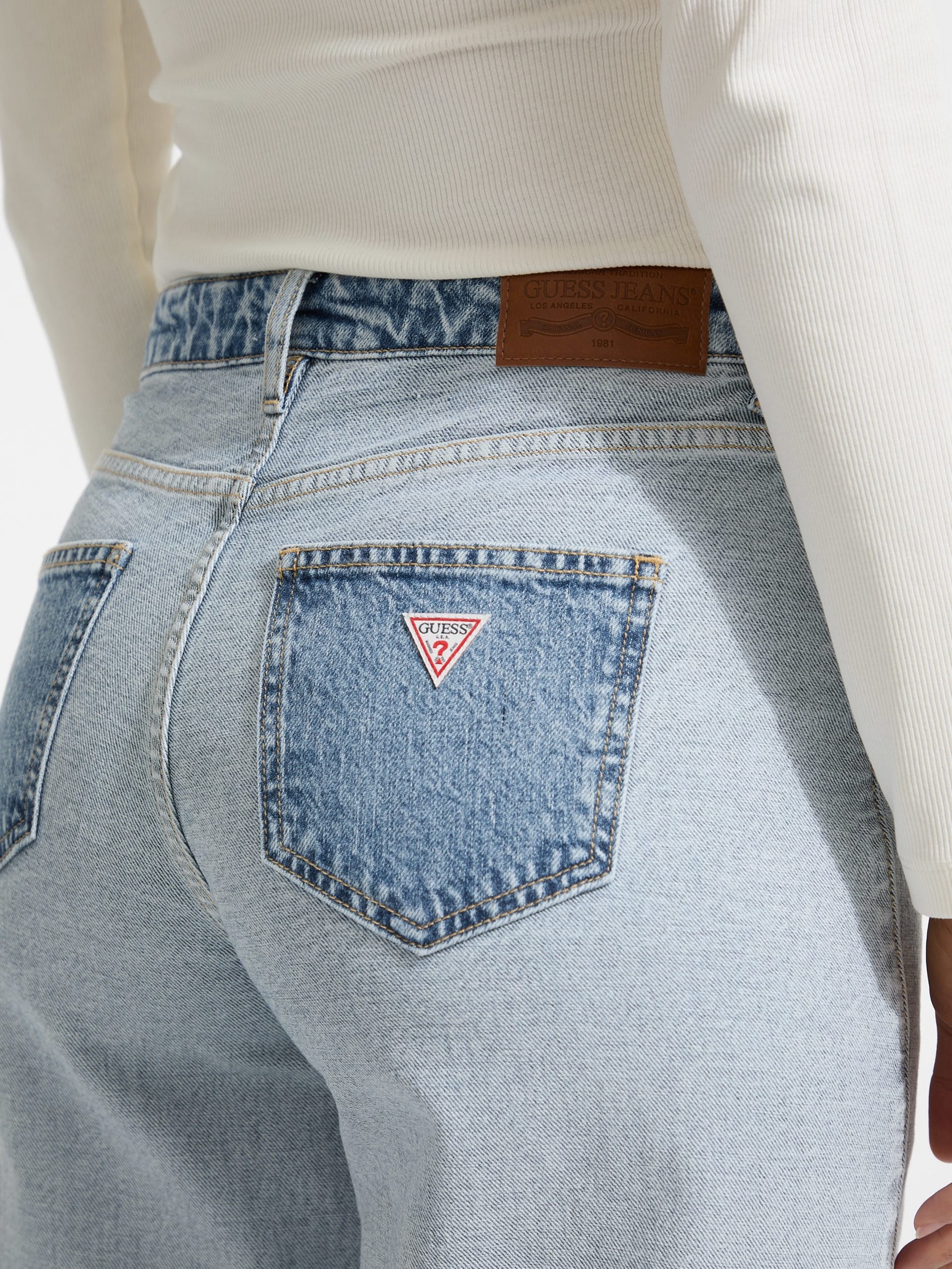 Calça jeans G11 de perna larga