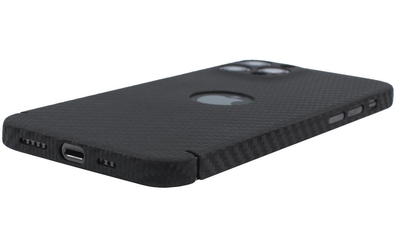 Back Cover Carbon Series Logo iPhone 14 Pro Max SchwarzSchutzhülle für das Apple iPhone 14 Pro Max mit Logoausschnit