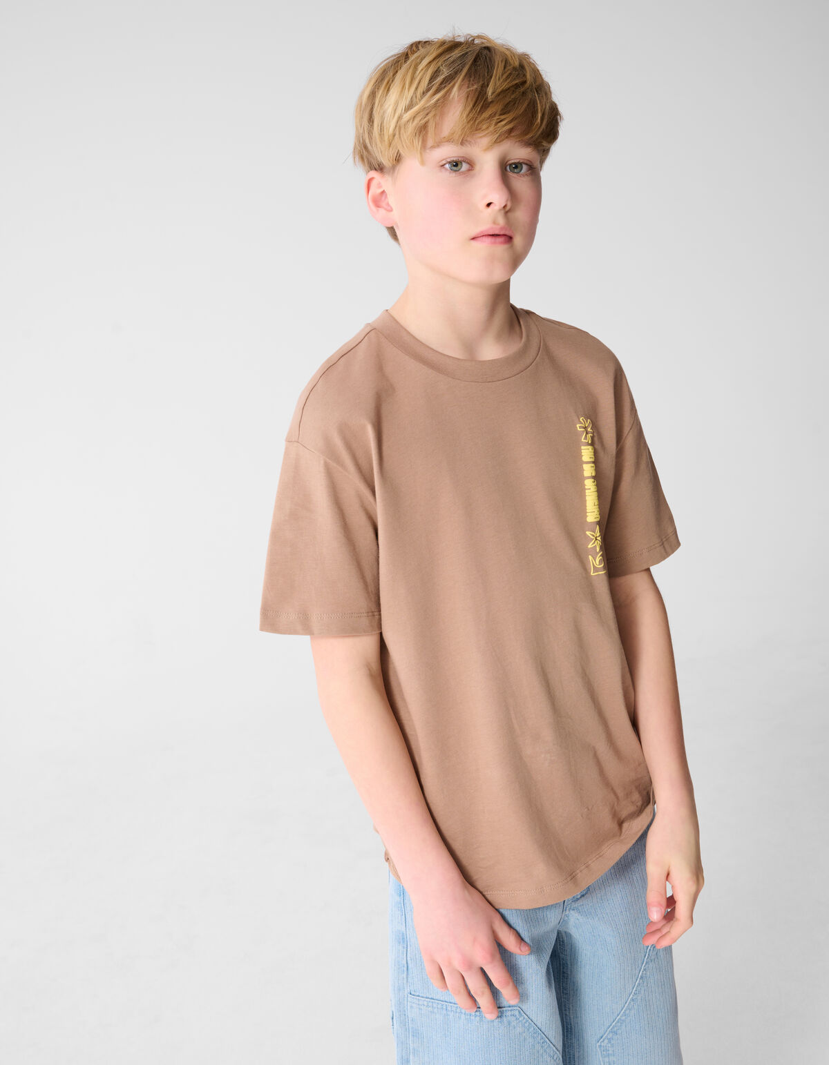 Holiday Artwork T-shirt Lichtbruin