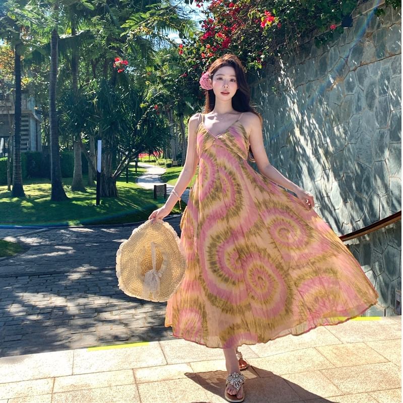 BOHEME - Spaghettibandjes V-hals tie-dye gerimpelde open rug midi A-lijn jurk