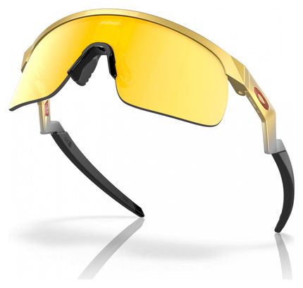 Lunettes Enfant Oakley Resistor Patrick Mahomes II Gold Prizm 24K / Ref : OJ9010-0823
