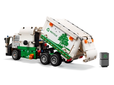 LEGO Mack® LR Electric vuilniswagen (42167)