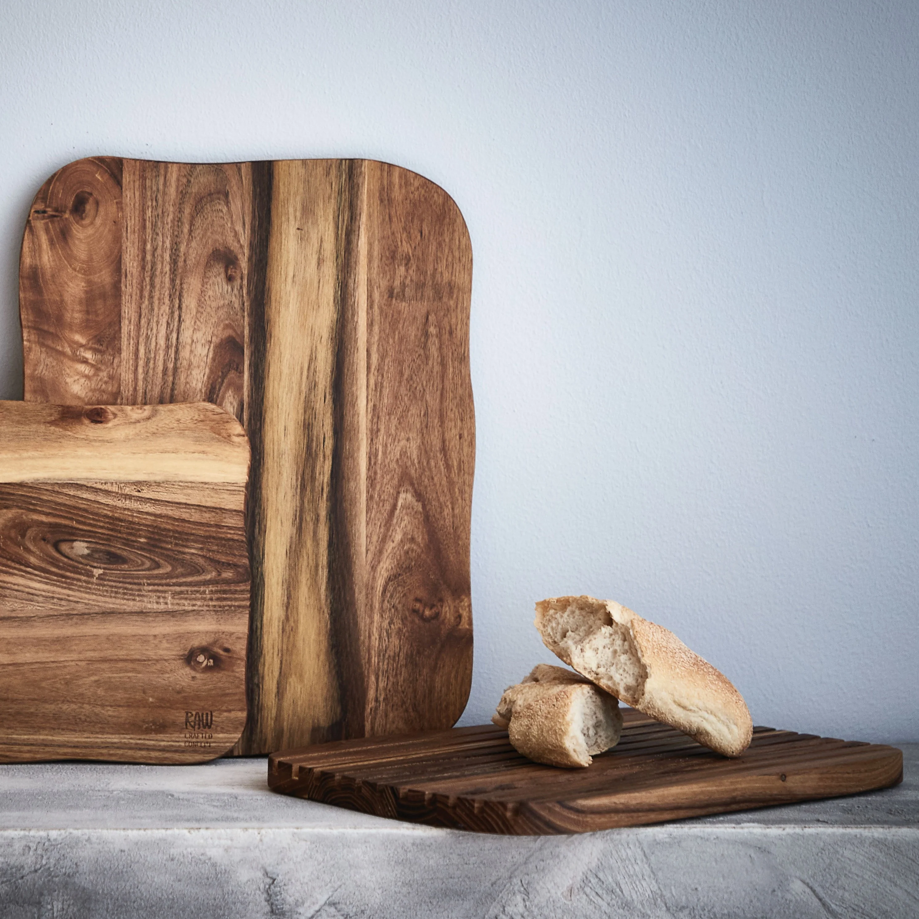 RAW  Teak brødskærebræt - natur
