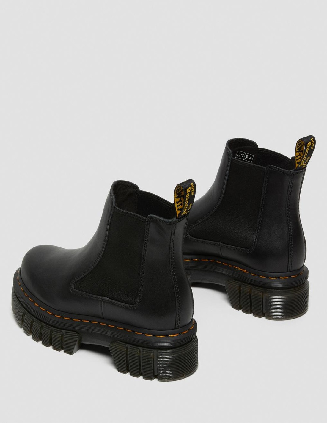dr martens chelsea boots compensées femme audrick cuir noir