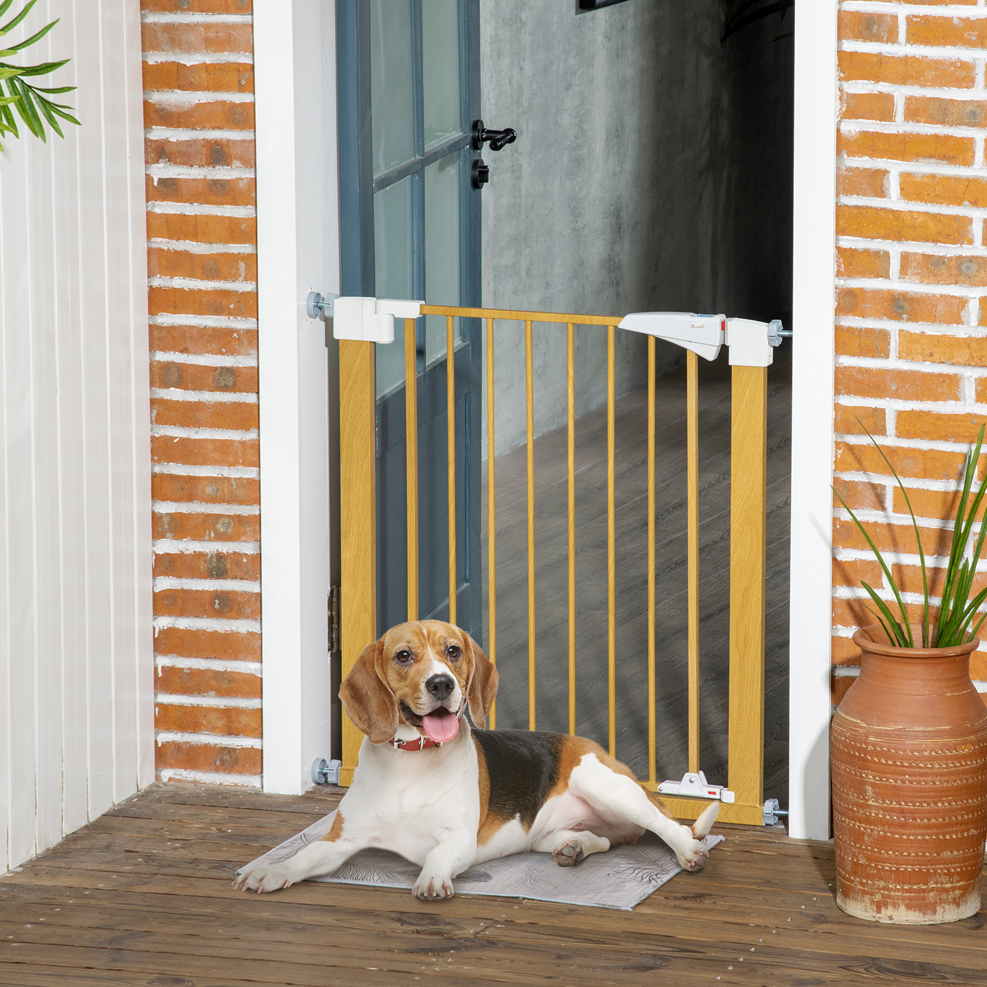 Portão de segurança PawHut para cães, extensível de 77 a 103 cm, com 2 extensões, alça iluminada e fechamento automático para escadas e portas, cor natural.