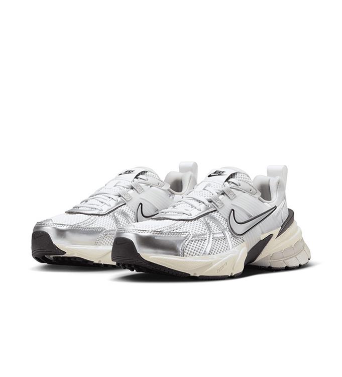 Nike V2K Run FD0736 SUMMIT-WHITE-METALLIC-SILVER