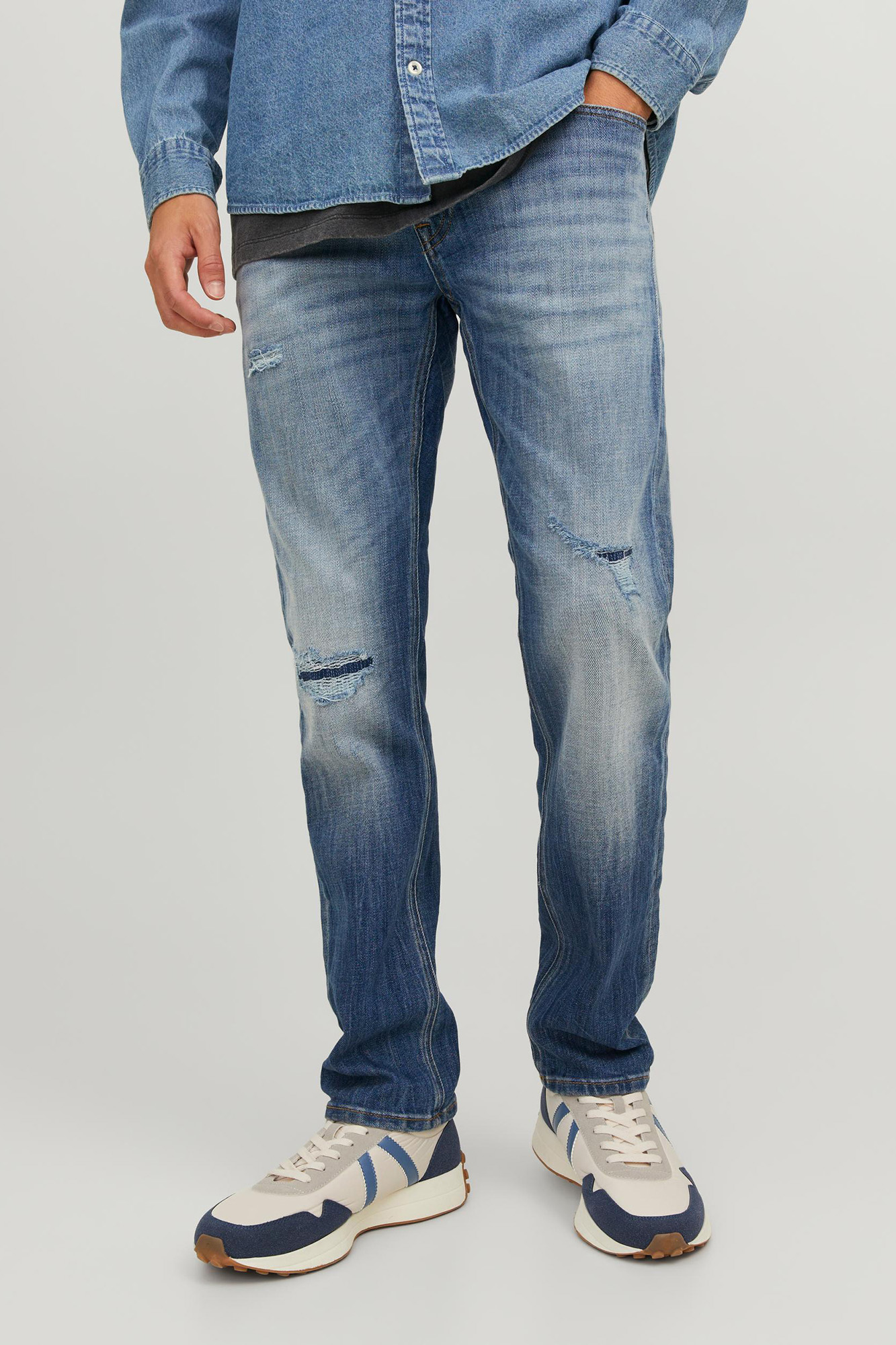 Calça jeans Mike com corte afunilado