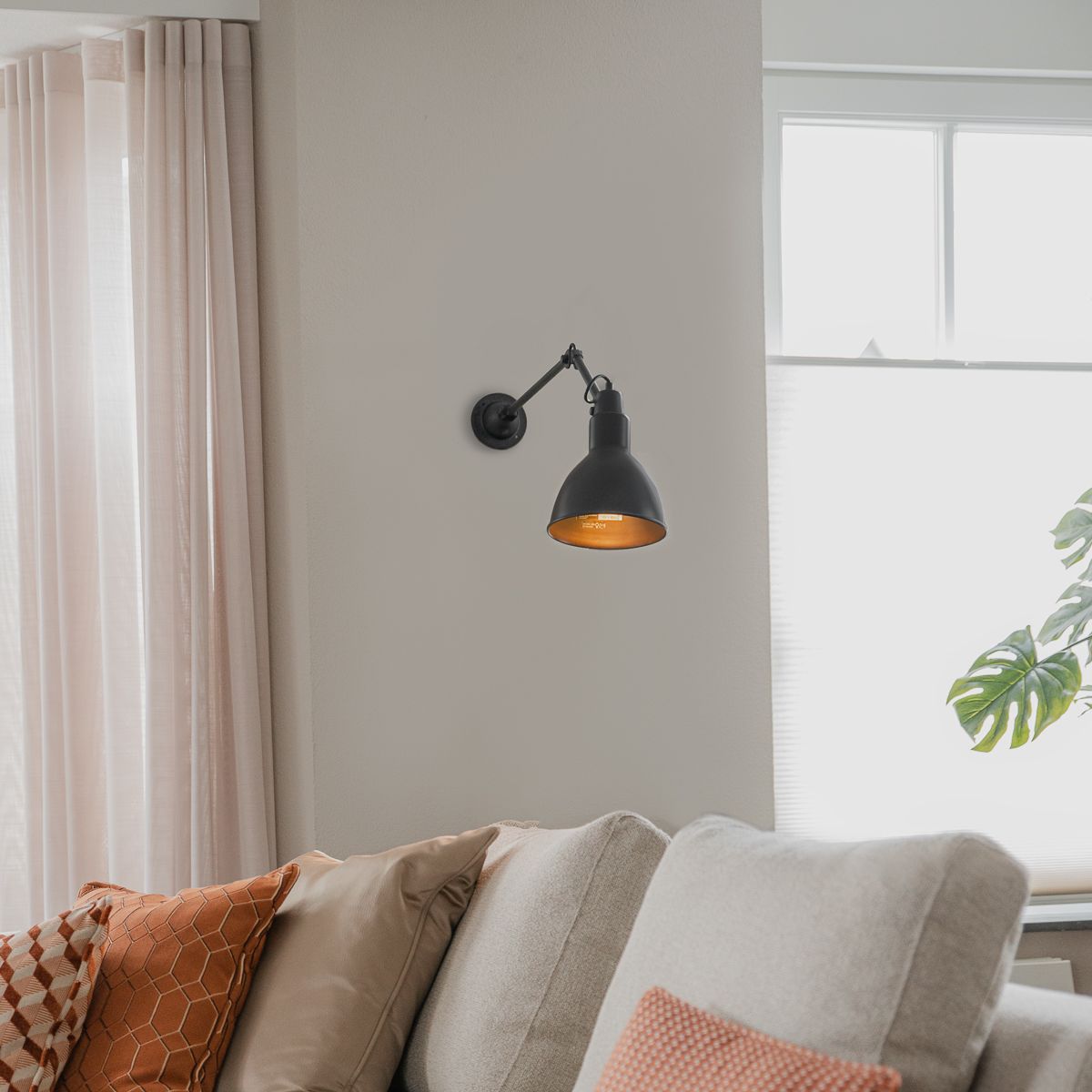 Industriële wandlamp zwart verstelbaar - Wye
