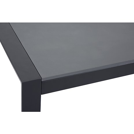 Palamos loungebord med sort aluminium ramme og cementbordplade