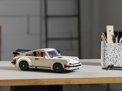 LEGO Porsche 911 (10295)